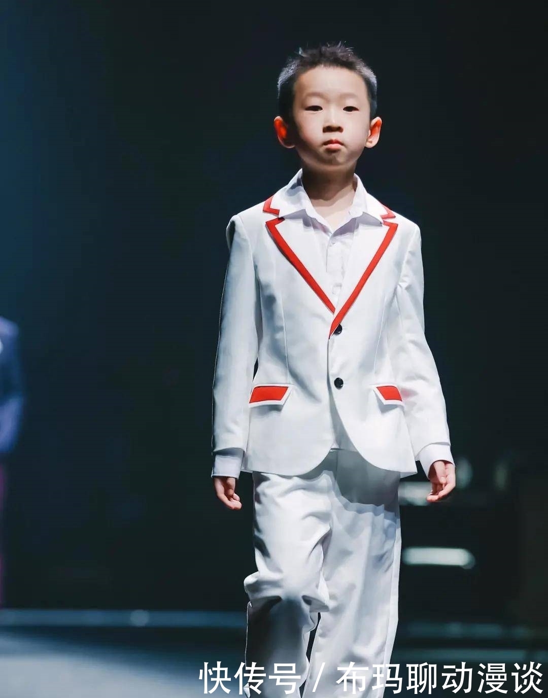 华影|【华影光线】4.17号VK百童大秀回顾来啦!