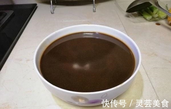 营养师随身查|夏天遇到“它”就不用犹豫了，钙是牛奶的6倍，一买就是三四斤！