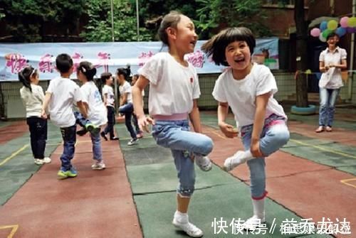 孩子|“儿童身高表”出炉,3岁超96厘米才能算合格,要抓住二次猛长期