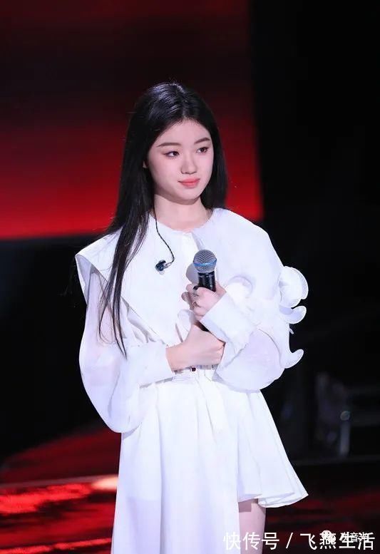 《中国好声音2020》在单依纯眼里是比赛，在李健眼里却是“危险品”