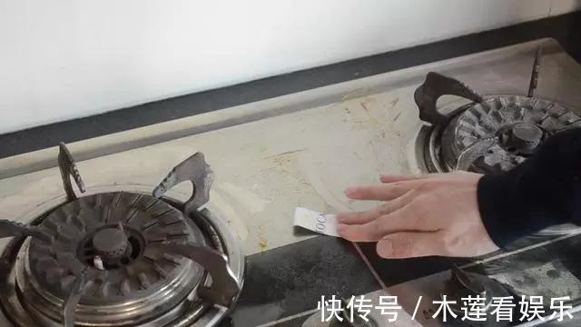 洗碗池|用完的牙膏管别扔掉,放在厨房一年能省不少钱,邻居见了纷纷学!