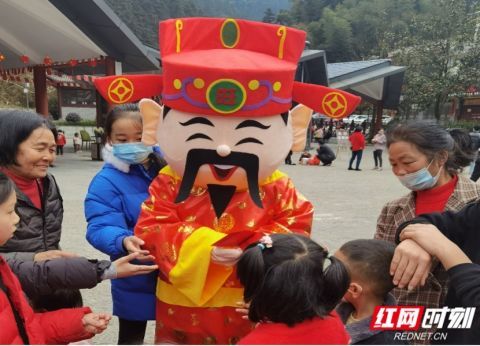 武冈云山景区迎牛年开门红 游客量、收入均创历史新高