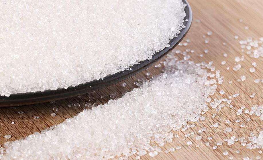 谁还会花钱买生根剂，把此些东西泡在水里，月季生根成活率达99%