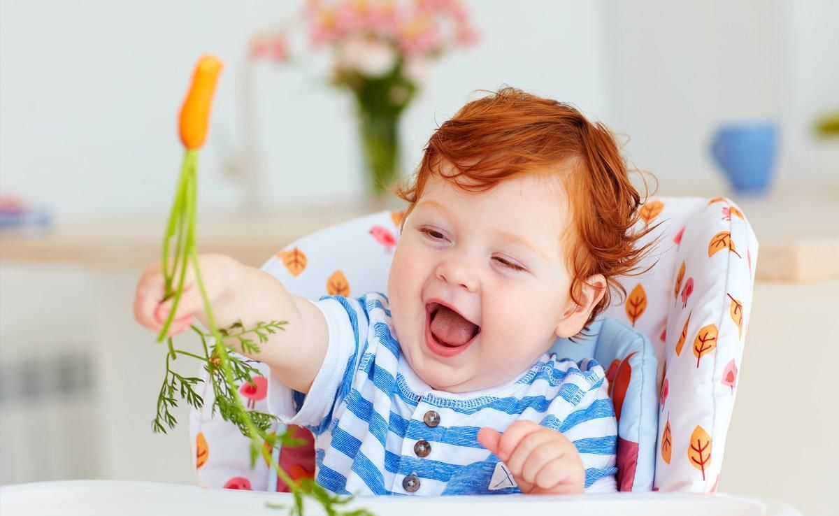 婴儿|新生儿出生后先喝奶还是水 喝错影响发育, 母乳少的妈妈别做错