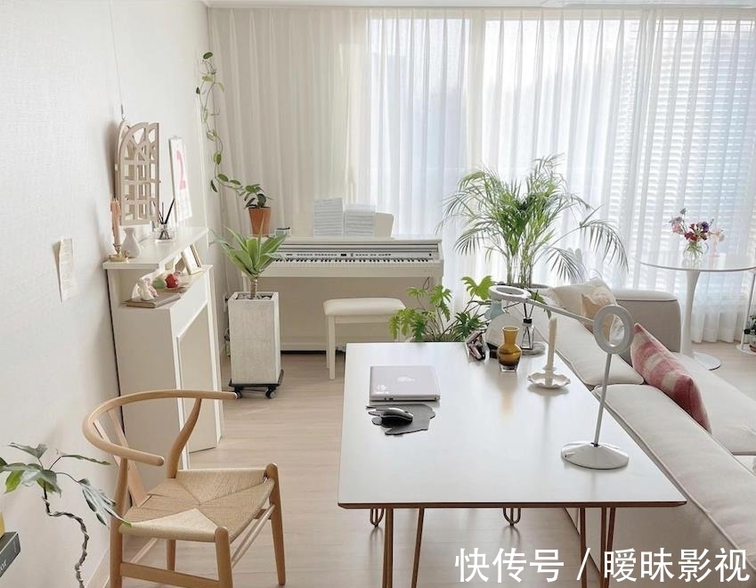 活动式|142㎡四口之家,“活动式”客厅可做4种布局,大人能歇、孩子能玩