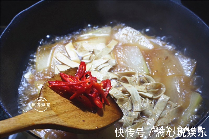 多汁|立秋后,大鱼大肉不如烹调此菜,补钙消水肿,鲜甜多汁防秋燥