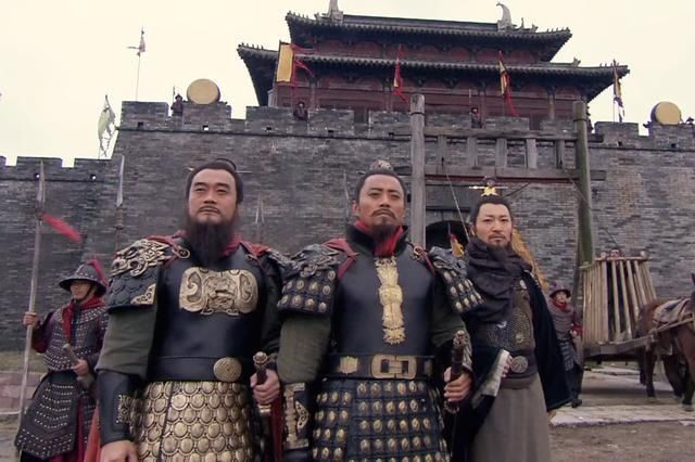 醒悟|梁山真正“智多星”是谁吴用自尽前才醒悟,自己一生富贵全靠他