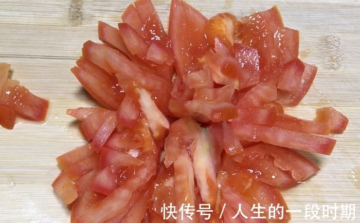 番茄|皮肤干燥润肤喝这汤,一周4次肌肤水嫩,滋养皮肤又暖身