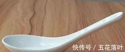 庄老板|调份顺滑开胃的酱料，拌碗满分冷面！