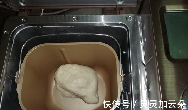 奶油奶酪|一次发酵的面包我这样做,比外面买的还好看,三重味道吃不腻!