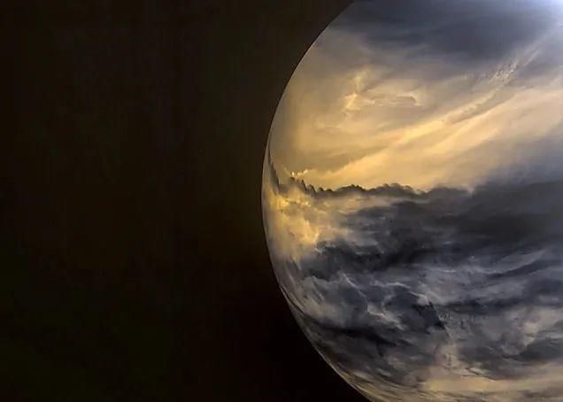 这光一闪，就能解开40年来的金星谜题？