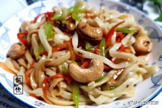 用心做面条,带给孩子的,远不止碳水化合物,好吃又促进孩子成长