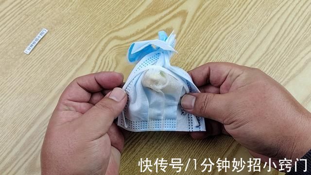 今天才知道，保存大蒜方法简单，不干瘪不发芽，真管用