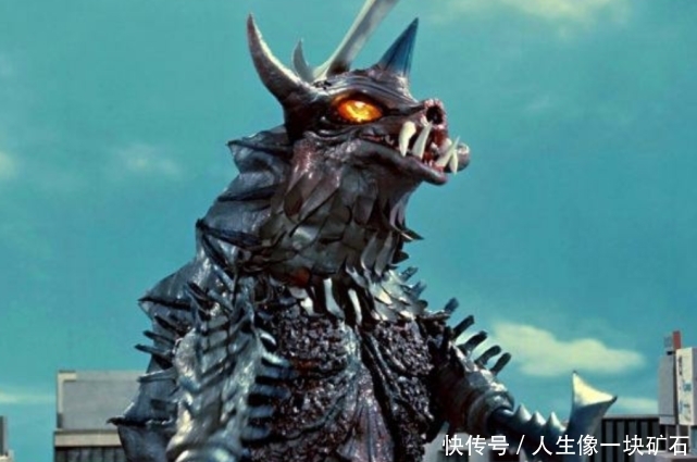 亚波|艾斯奥特曼:超兽巴拉巴实力如何?有放射性雨还打不赢艾斯?