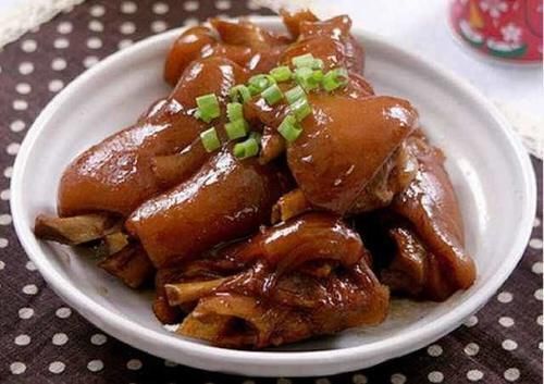 卤猪脚|老板来家里做客,我做4道家常菜招待他,第二天老公当上了主任