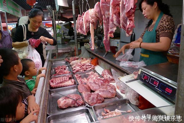 买猪肉时，懂行人专挑这3个部位，肉贩子：这人是行家