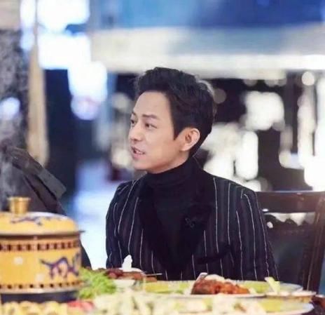  唯一|官宣！《明侦6》回归，白敬亭刘昊然张若昀再聚首，她顶替鬼鬼成唯一女嘉宾