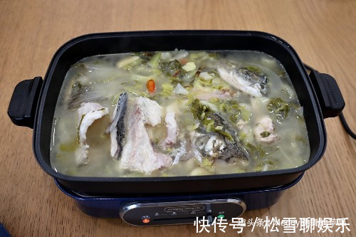 开春吃此菜酸爽开胃促食欲,10元一斤买3斤,身体壮实不长肉