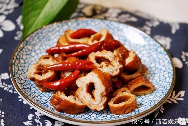 香料|地方美食卤大肠,三个步骤教你清除异味,用对香料巧做诱人肥肠