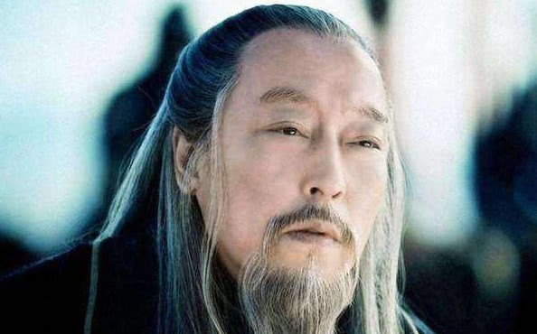 曹丕|曹操临死前留下三人,个个都能救魏,但全被曹丕斩了