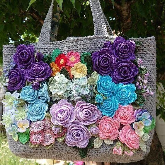 小花片 55款超美的钩花包包,只要会钩不同的花,拼缝在一起,就能做出