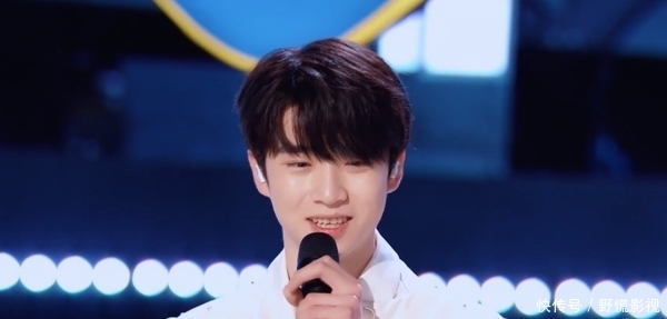 《创造营2021》首播: 被外国练习生吊打, 槽点过多, 但仍有实力好选手