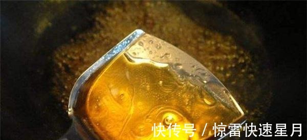 炒糖色,直接炒冰糖就错了!多做一步,颜色红亮诱人,味道不发苦!