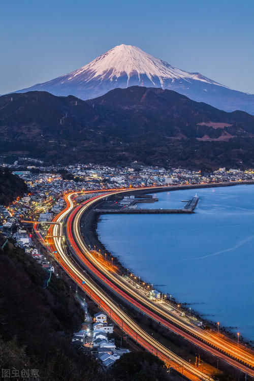 网传富士山无雪，日本民众：难道火山真的要爆发吗？