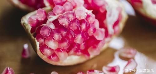 糖尿病患者|糖尿病注定与水果无缘?提醒:这5种再馋也别碰,这4种可放心吃