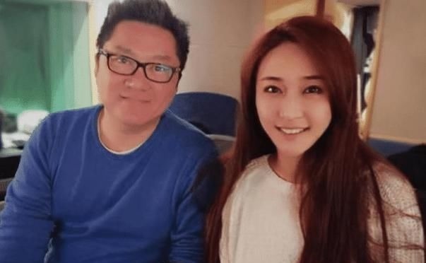 金志偉|她背著丈夫參加好聲音,爆紅后稱自己是單身,下臺(tái)立馬就與丈夫辦離婚