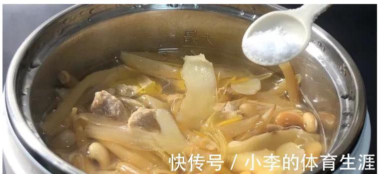 黄花菜|孩子容易烦躁爱发脾气,多炖这道汤给他喝,清心除烦,清润好喝