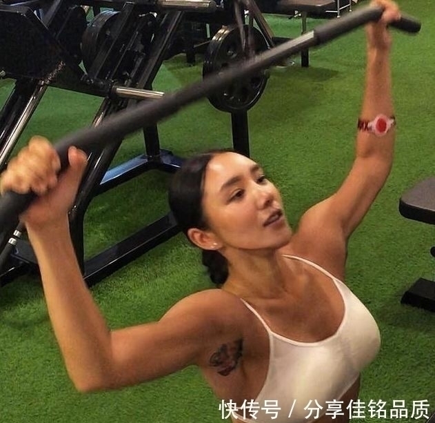 卡戴珊|韩国第一美臀是她，体重132斤，臀围堪比卡戴珊，力量训练真香