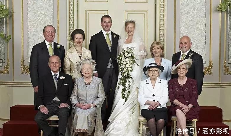 英女王这套玉首饰蛮好看的,但有50多年没戴过了,好可惜