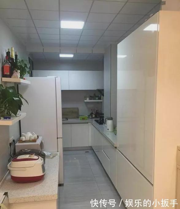 装修|晒晒朋友新房,装修太漂亮都挑不出毛病,看到阳台瞬间转粉了!