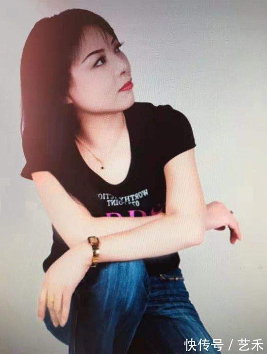 美术家协会#马丽君——天生爱丹青,丽质更擅美,腹有诗书气自华,最具潜质实力派女画家