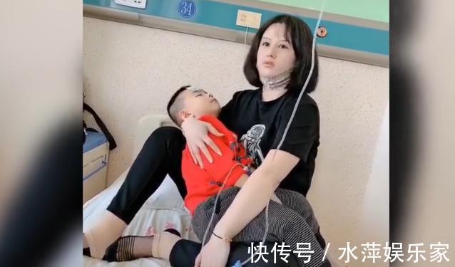 点滴|外甥生病了,小姨抱着孩子打点滴,网友必须得要二胎了