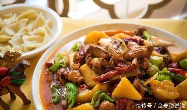 孩子们|带孩子们去外面吃饭,1个菜2碗饭,娘三吃得饱饱的