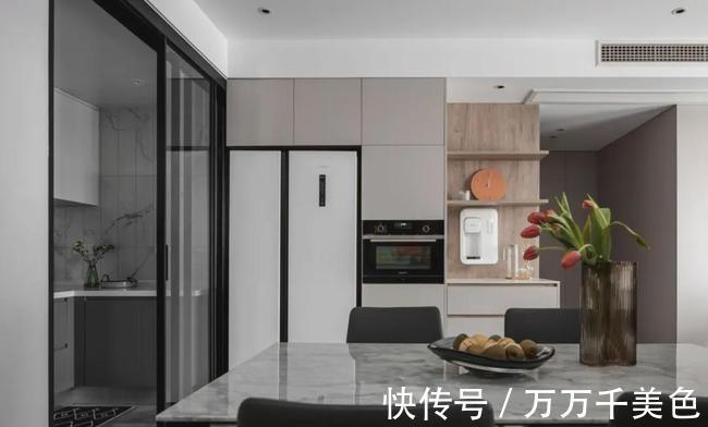 收纳|新房装修，她直接拆掉12面墙体，虽不豪华，但足够舒适