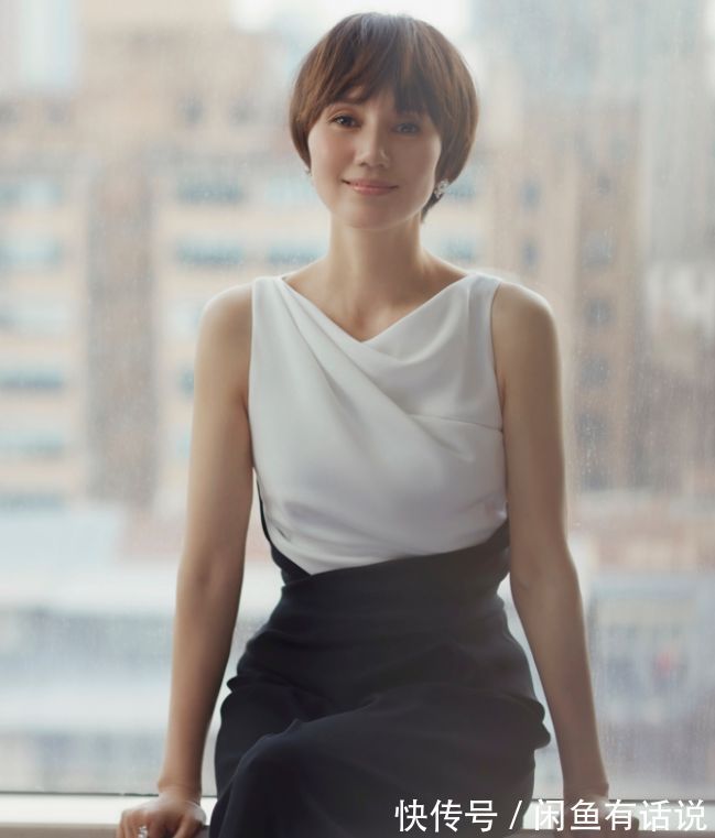 发型 女人过了50岁放弃长发吧,留短发会更适合你,主要因为这3个原因