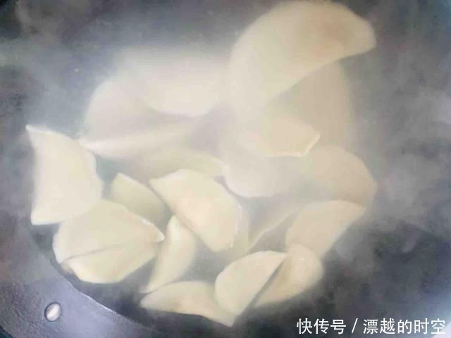 不鲜|拌饺子馅最忌放“它”，10人有9人放错，难怪饺子不鲜还不好吃