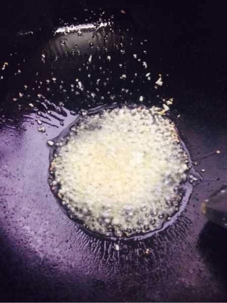 这才是鲍鱼最过瘾的吃法!做法配料都告诉你,三碗饭都不够吃