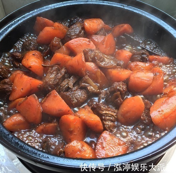 炖牛肉|炖牛肉，加上这三种食材，肉质软烂还煮不化，又能节约一半时间！