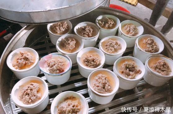 浓郁|一汤一饭,卤香浓郁汤料清甜,这家小店凭实力吸客无数