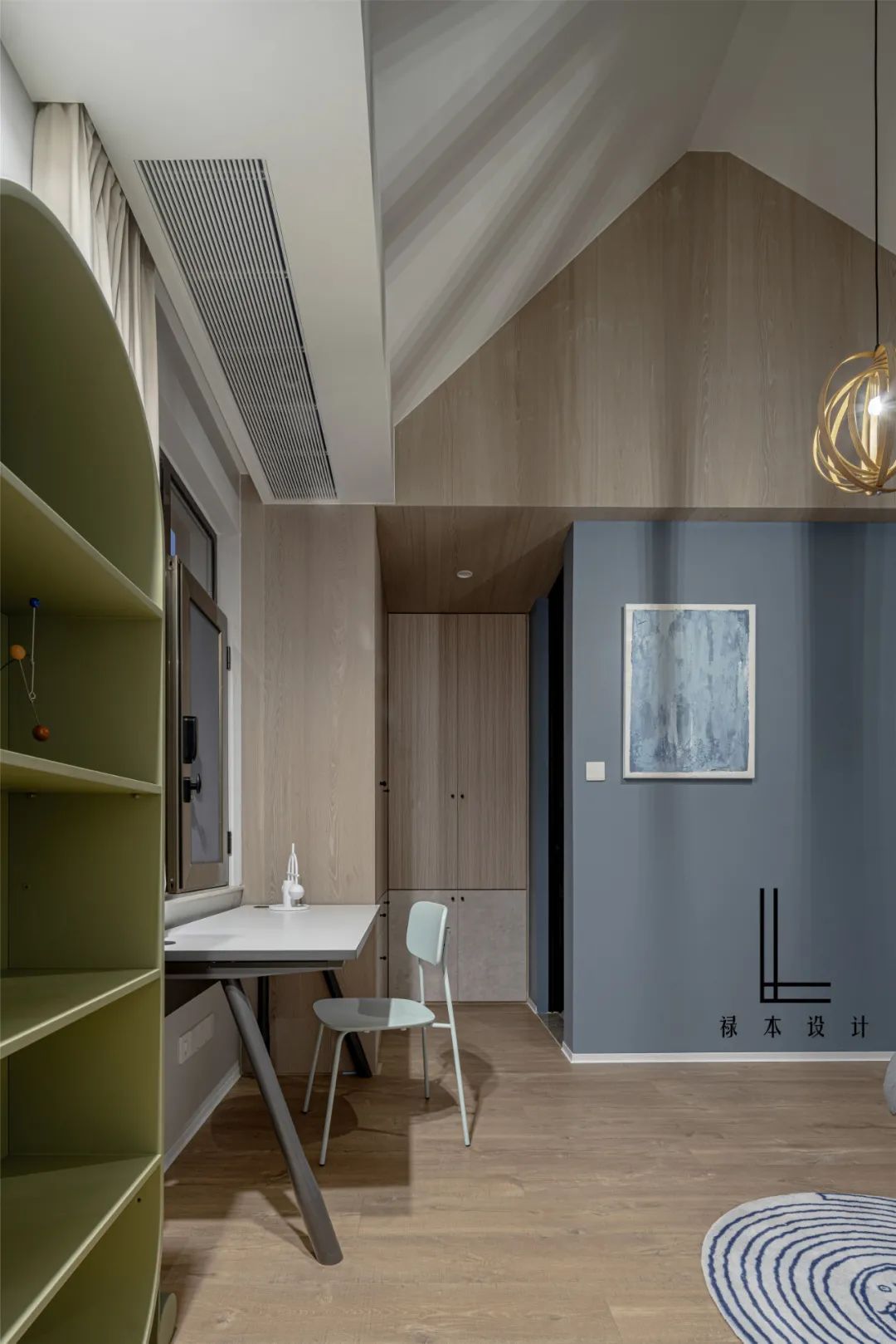 现代|460㎡现代极简，净白的空间，流畅优雅的造型，满屋高级的大气