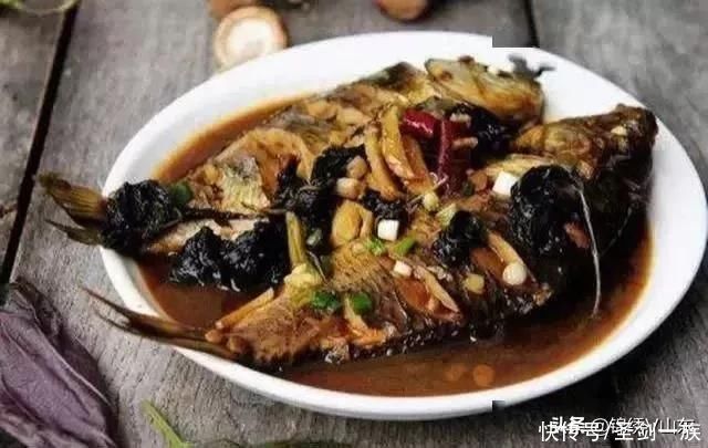 八一战友聚餐推荐12道家常菜，营养美味，简单易学，刚上桌就被抢