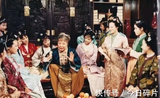 姨太太|薛姨妈：堂堂薛家太太，入住贾府却成了众人取笑的女清客！