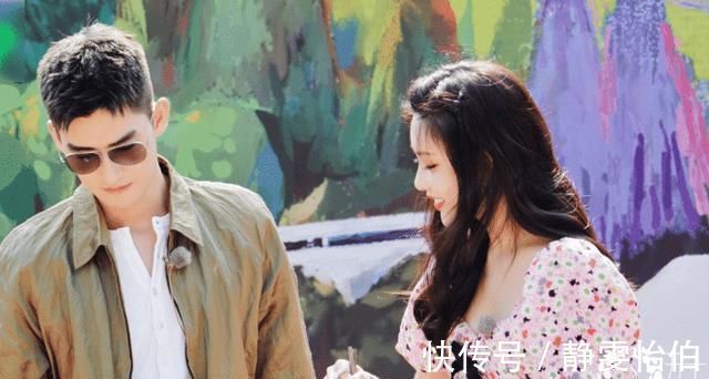 又一综艺开播即走红,开播的两天热度飙升榜首,阵容豪华