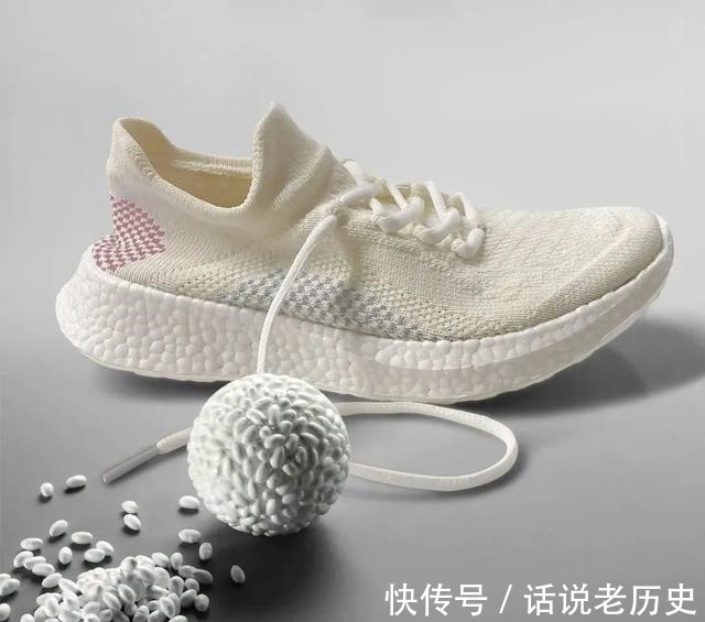 运动鞋 这是什么神仙运动鞋！显高显腿细，像穿袜子一样轻！