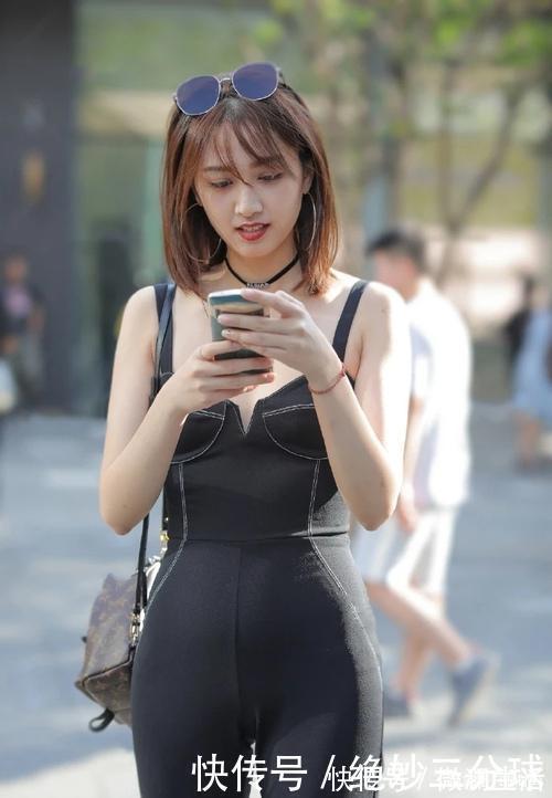 高跟鞋|美女把“连体裤”穿火了，学她这样穿时尚高级又大气，气质太美了