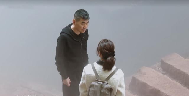 蒋勤勤不是情商低,她只是不想在真人秀“演戏”